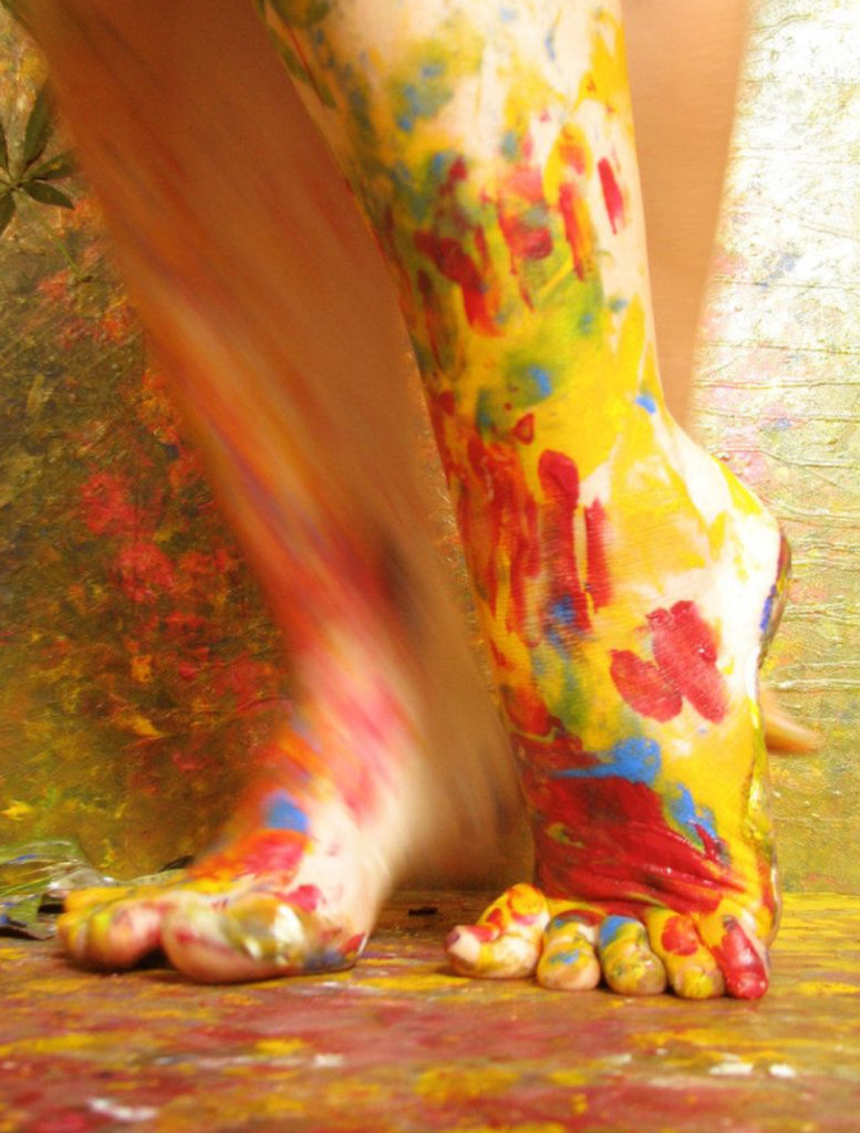 -🍀👣

Pour que le mois d’octobre soit beau et votre entrée dans l’automne loin des microbes ou autres contrariétés…
Essayez et prenez rendez-vous à Oplespieds !

Une séance de réflexologie plantaire s’applique aux 2 pieds & sur l’ensemble des zones réflexes @olespieds.
Elle dure entre une demi-heure et une heure, 50 minutes étant la moyenne enseignée.
Une amélioration visible & durable s’obtient sur plusieurs séances. 
Elles varient selon le type de maux et les capacités de guérison de chacun.
Deux à huit séances sont parfois nécessaires pour optimiser les résultats lorsque parfois une seule suffit.

La réflexologie plantaire permet une stimulation des organes en souffrance afin d’harmoniser sans affronter, brusquer, obliger votre organisme à se soumettre.
C’est pour ça que les séances sont appréciées de tous, pour le touché, le massage, la pause, la douceur.

Laissez-vous convaincre & essayez.

☎️06 01 95 91 52

-   

#virginiedelolmeforest #olespieds #reflexologieplantaire #montpellier #reflexologieplantairemontpellier #castelnaulelez #reflexologieplantairecastelnaulelez #pieds #massage #emotion #soin #BienÊtre #homeostasie #immunite #lacherprise #detente #stress #angoisse #fatigue #automne #octobre
@montpellier @castelnaulelez @olespieds @leguepard.fr 