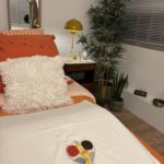 & si…
La confiance, l’espoir, la joie…
La DÉTENTE étaient bénéfiques à la santé plus que l’angoisse, la peur, le stress, m’anxiété  ??
Ça vous parle ?
Le corps humain est une résultante d’interactions biochimiques & énergétiques. 
Tout est lié ! 
Nous sommes en permanence en interaction & perpétuellement en mouvement.
Positiver, rire, prendre soin de soi, c’est BON pour VOUS, pour votre santé !

Laissez-vous convaincre & essayez ! La magie est en vous et peut-être révélée le temps d’une séance de réflexologie plantaire @olespieds.🍀👣

☎️06 01 95 91 52

-   
#virginiedelolmeforest #olespieds #reflexologieplantaire #montpellier #castelnaulelez #pieds #massage #emotion #soin #optimisationdesasante  #bienetreaunaturel #bienetreauquotidien #homeostasie #immunite #lacherprise #detente #boncadeau #fetedefindannee @montpellier @castelnaulelez @olespieds @leguepard.fr 